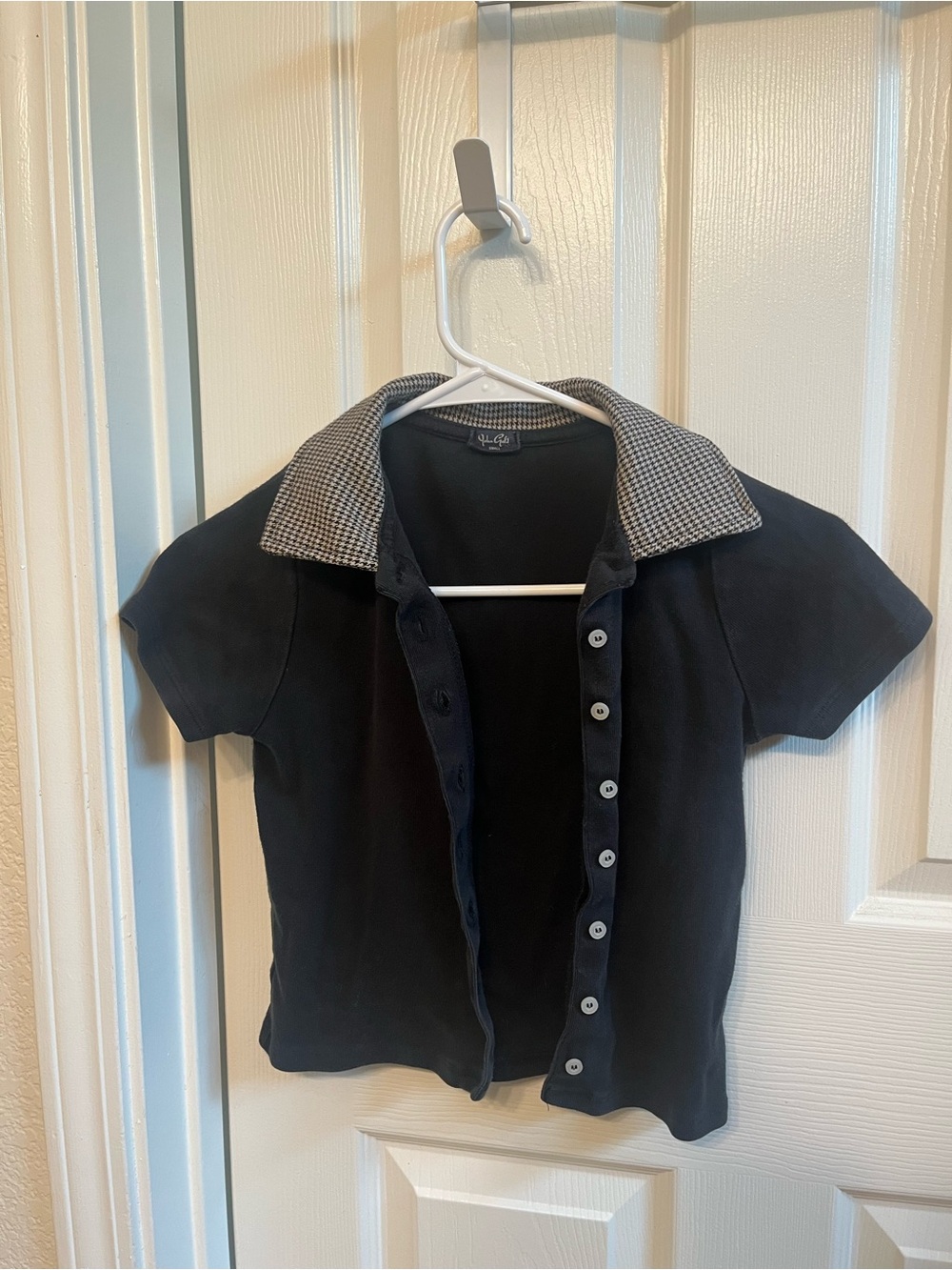 Cropped Button Up - Picture 5 of 7